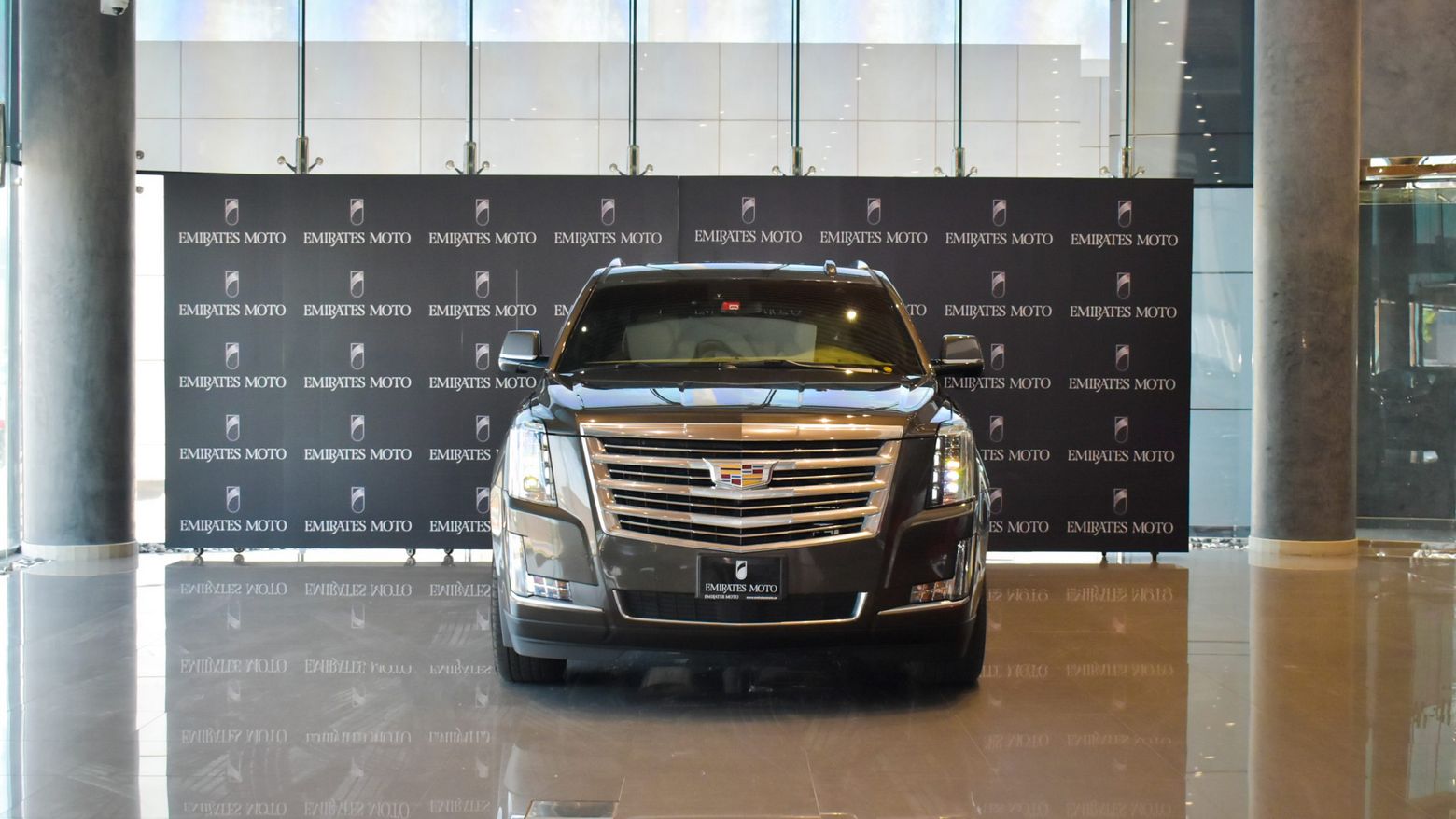 Rental Cadillac Escalade Dubai for the supreme driving